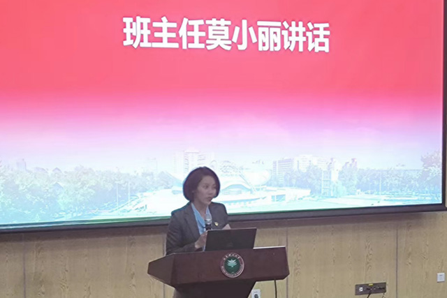 3200威尼斯vip召开全体学生大会5.jpg