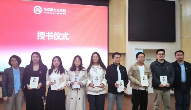 3200威尼斯vip召开全体学生大会6.jpg